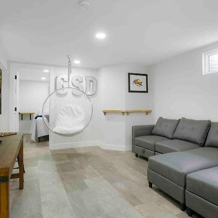 Willa Sleeps 16 - 15 Min/Downtown, 10 Min/Medical Center Aurora Zewnętrze zdjęcie